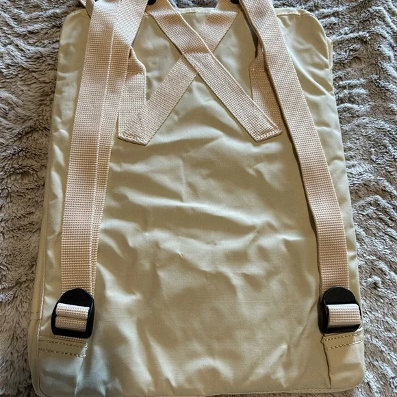 Kånken Light Oak Backpack - Picture 5 of 5